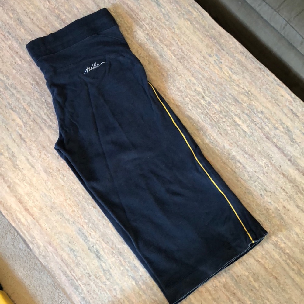 Nike Capri sweats